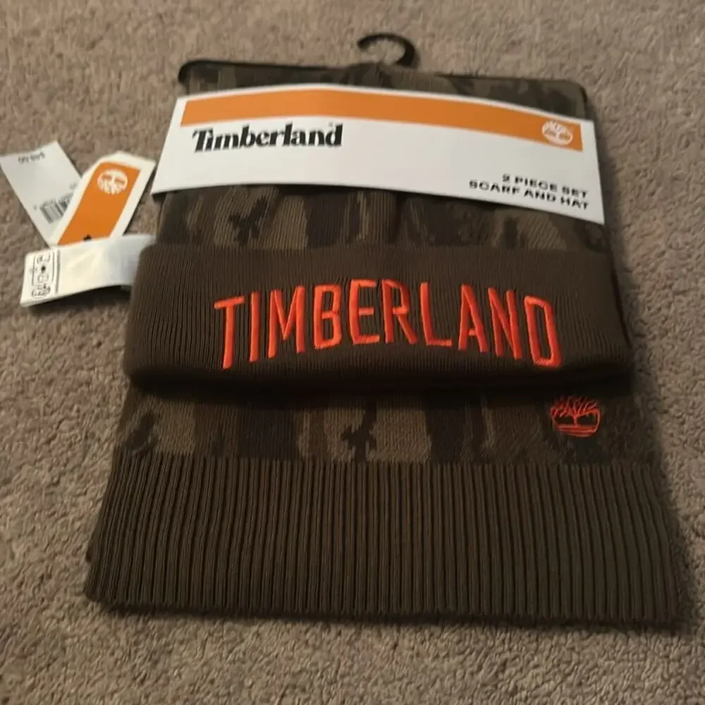 Timberland Brown and Orange Scarf and Hat Set
